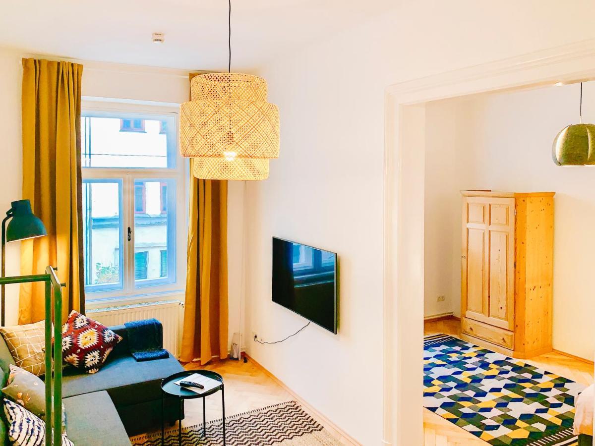 Contemporary City Apartment - By Nahuen Suites Graz Luaran gambar