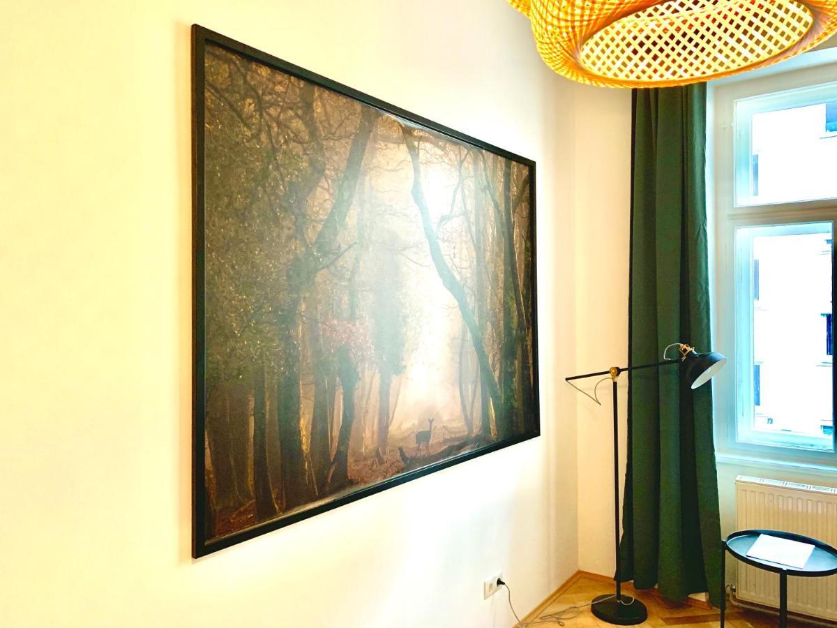 Contemporary City Apartment - By Nahuen Suites Graz Luaran gambar